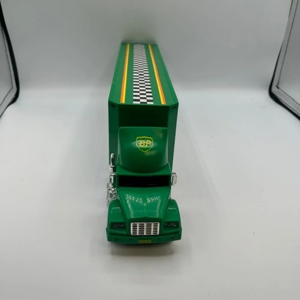BP Toy Racing Transport Truck Limited Edition Collectors Series Green #95 Car